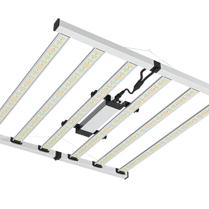 Mammoth Lighting Veg + Mom Series 720W LED grow light
