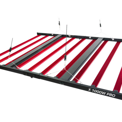 Photontek X 1000W Pro LED grow light, view 2