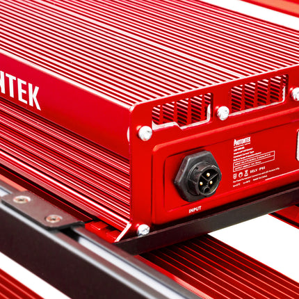 Photontek XT 1000W CO2 Pro LED driver, close-up